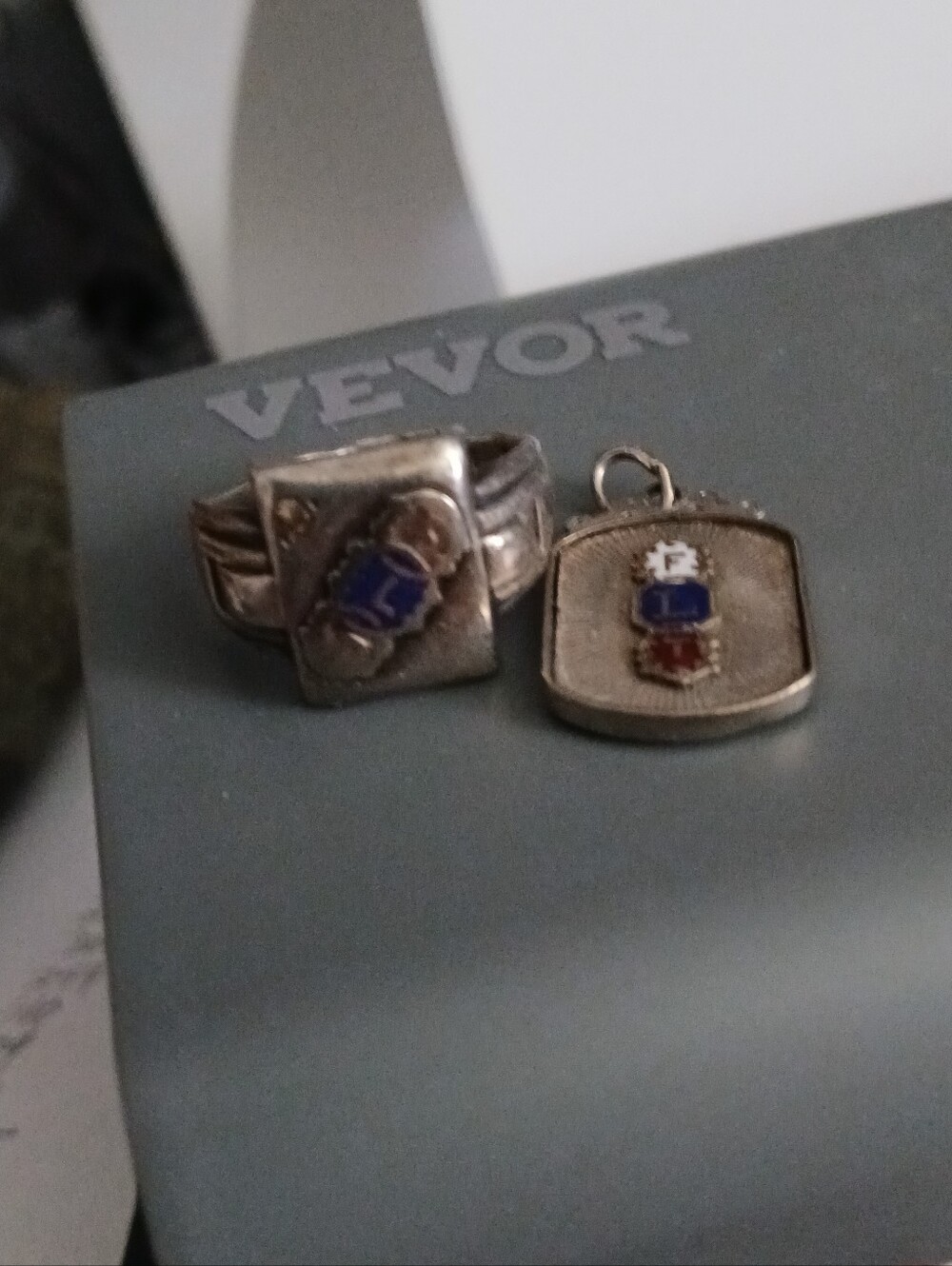 Odds Fellows Ring (925) & Pendant